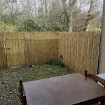 T1bis Avec Veranda Et Jardinet
