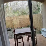 T1bis Avec Veranda Et Jardinet Lägenhet