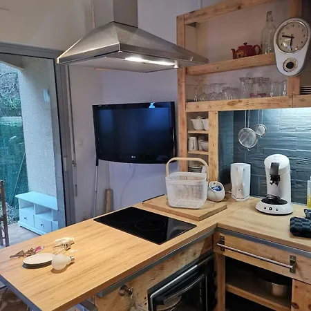 Apartmán T1bis Avec Jardinet Au Calme *