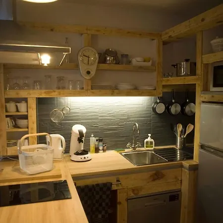 Apartmán T1bis Avec Jardinet Au Calme *