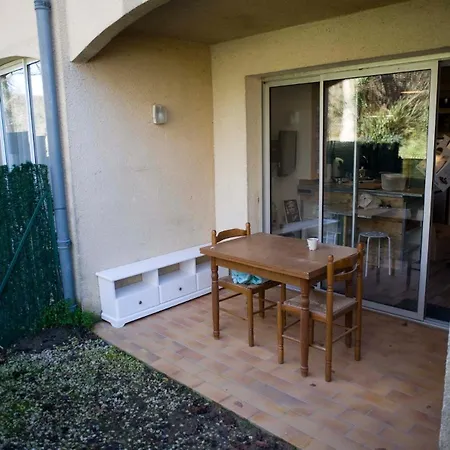 Apartmán T1bis Avec Jardinet Au Calme *