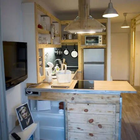 T1bis Avec Jardinet Au Calme *