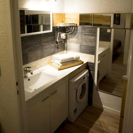 T1bis Avec Jardinet Au Calme Apartmán *