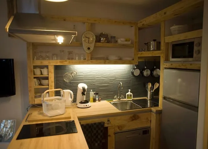 Apartament T1bis Avec Jardinet Au Calme *